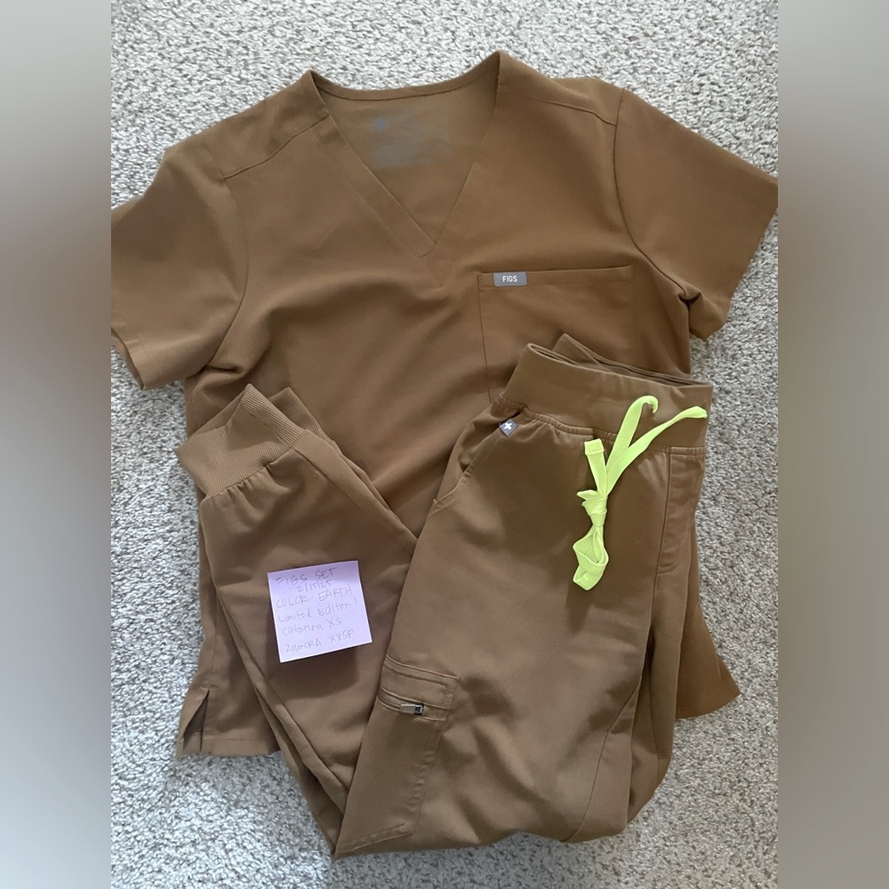 Figs scrub set Catarina top xs Zamora jogger xxsp earth limited edition